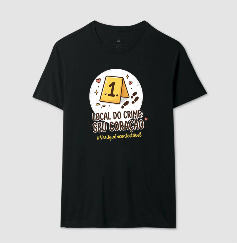 Camiseta Criminalística Romântica "Local do Crime: Seu Coração" | #VestígioIncontestável