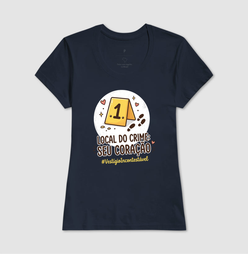 Camiseta Criminalística Romântica "Local do Crime: Seu Coração" | #VestígioIncontestável
