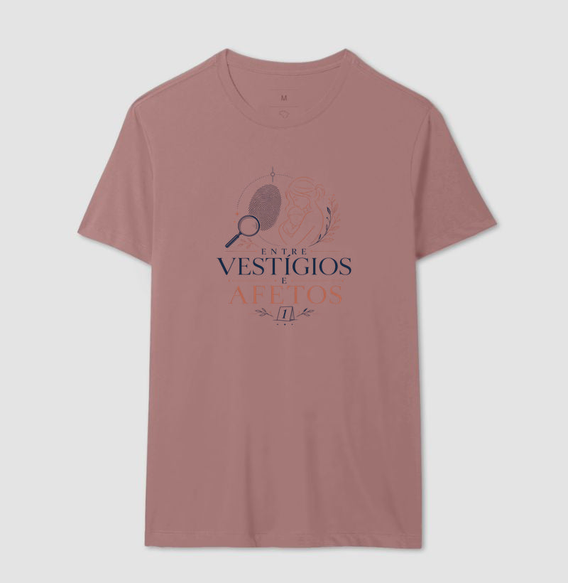 Camiseta "Entre Vestígios e Afetos" | A Evidência Número 1