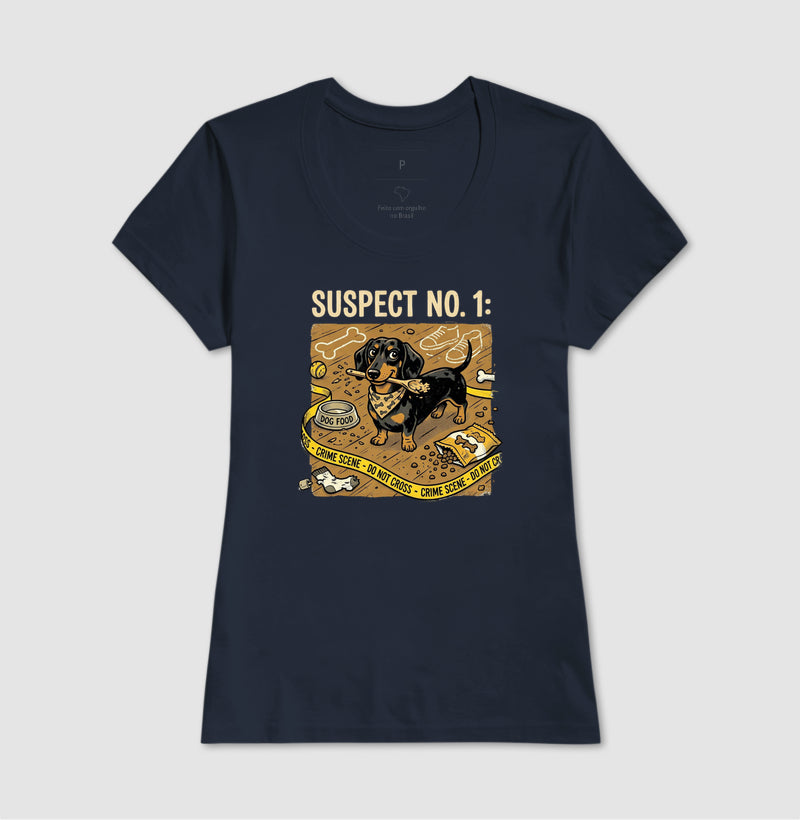 Camiseta Cena do Crime - Suspeito Nº 1 (salsicha) | Humor Forense Pet