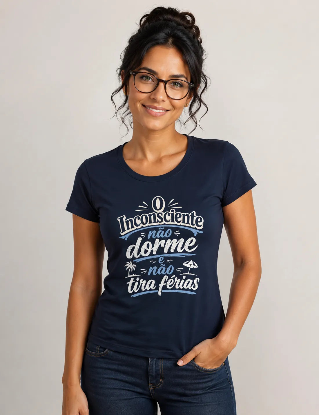 Camiseta "O Inconsciente Não Dorme e Não Tira Férias"
