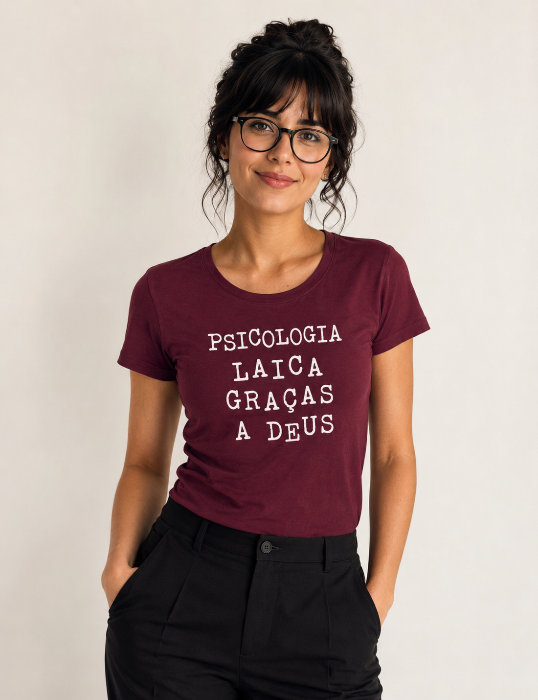 Camiseta "Psicologia Laica Graças a Deus" | Humor, Ironia e Ética Profissional