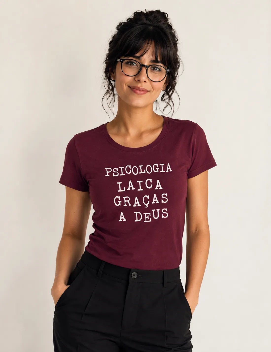 Camiseta "Psicologia Laica Graças a Deus" | Humor, Ironia e Ética Profissional