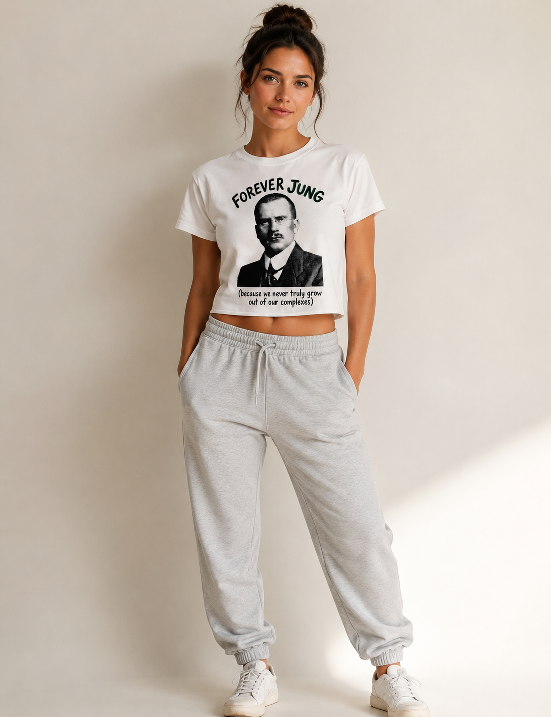Camiseta Cropped Psicanalítica Carl Jung - Forever Jung (Complexes) | Retrô Noir