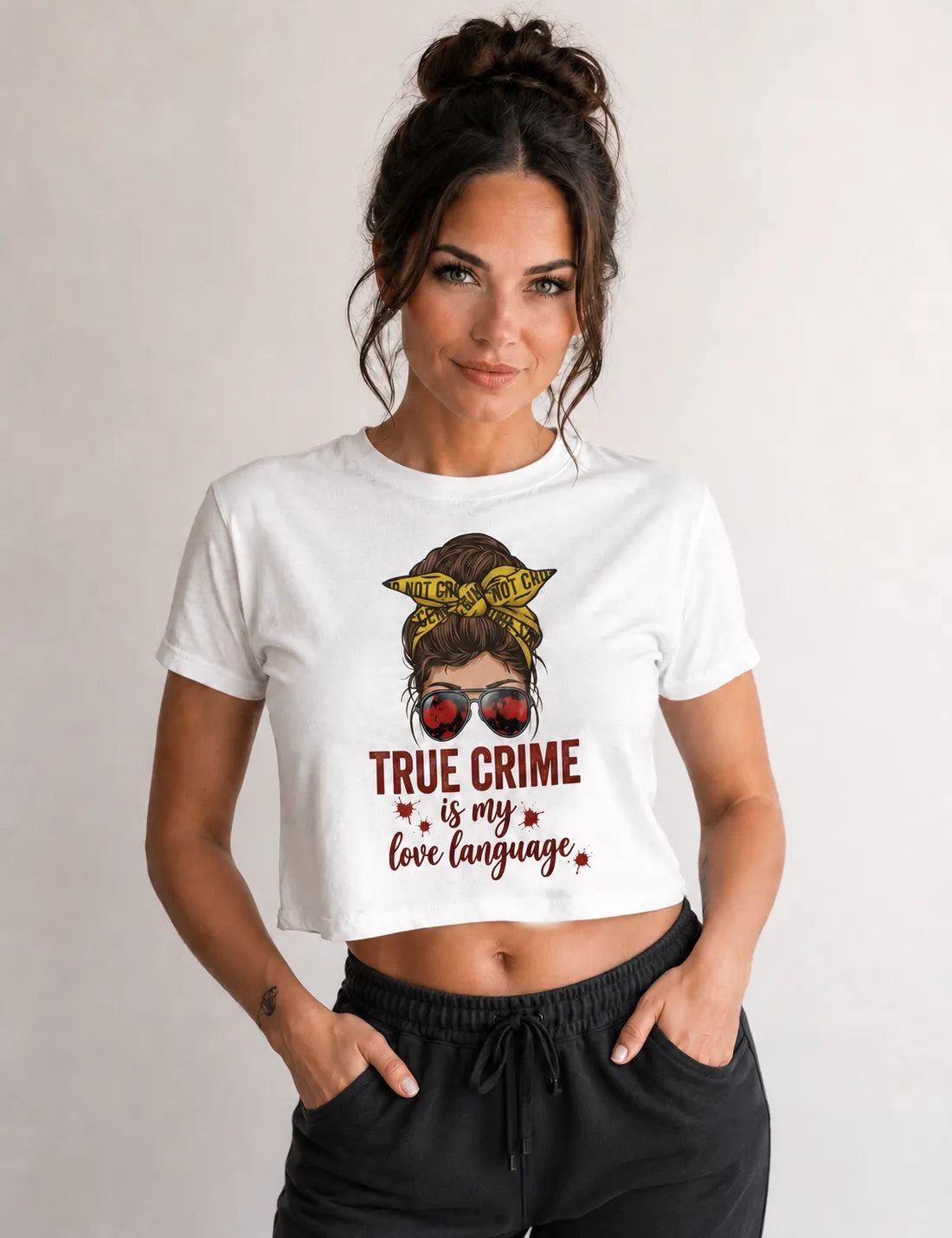 Camiseta Cropped Forense - True Crime Is My Love Language | Pop Forense