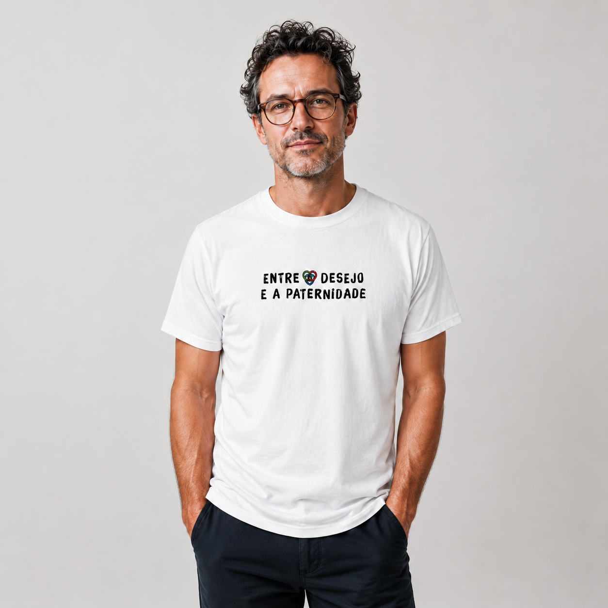 Camiseta "Entre Desejo e a Paternidade" | Estampa com Nó Borromeano