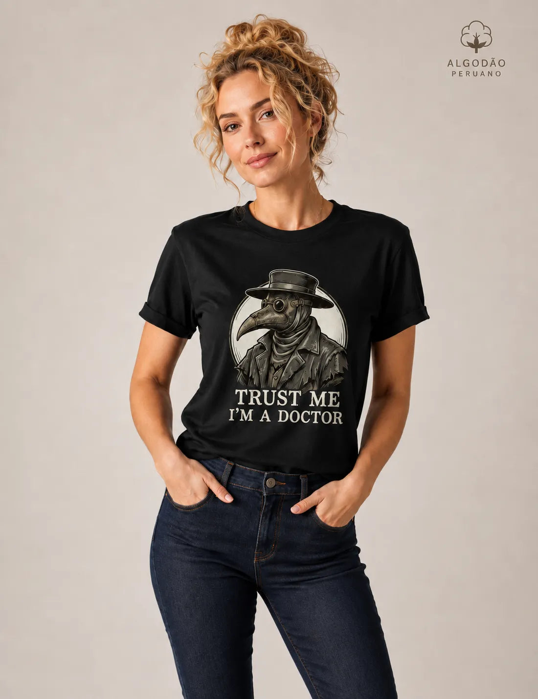 Camiseta Algodão Peruano Medicina Legal "Plague Doctor" | O Último Diagnóstico