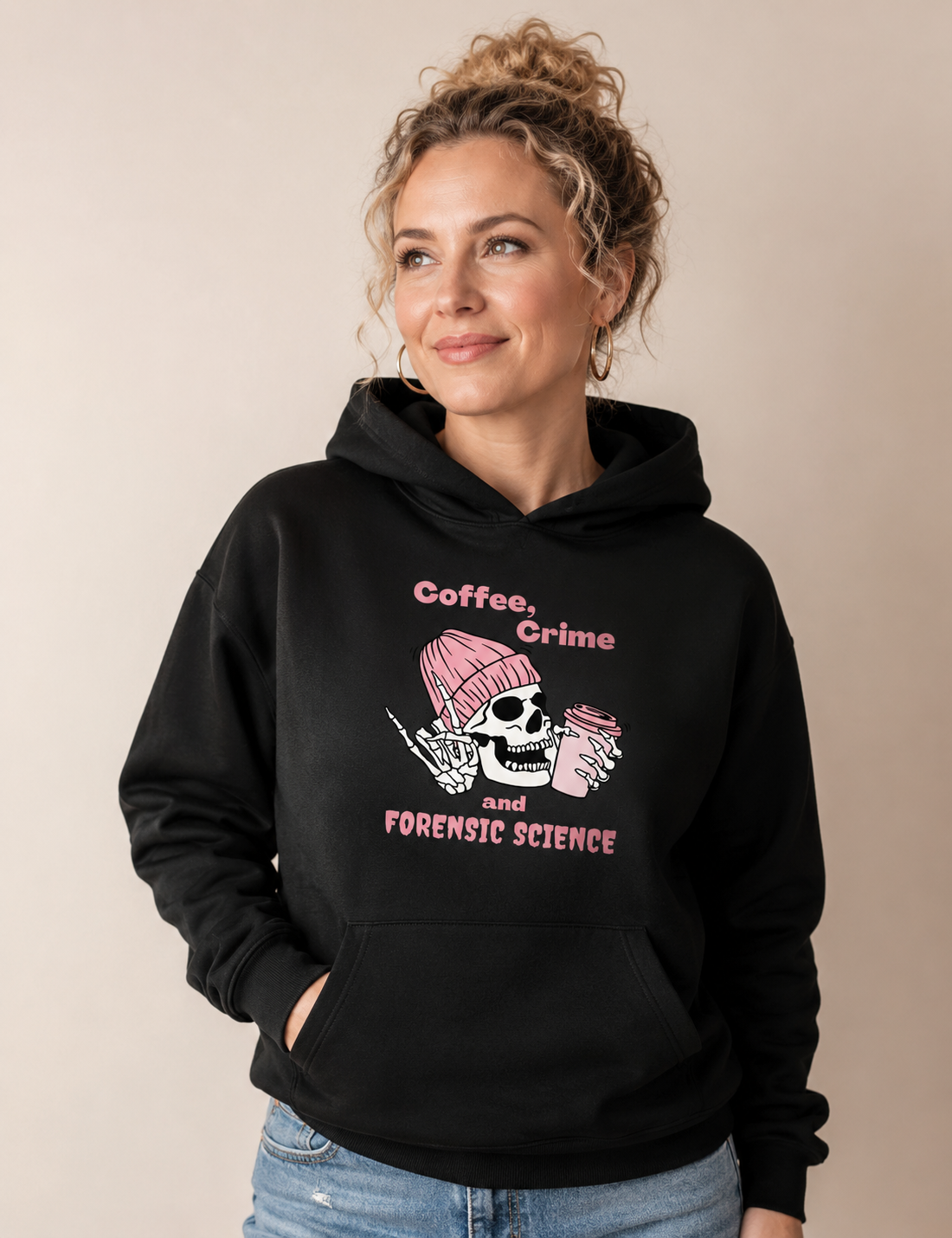 Hoodie Moletom "Coffee, Crime & Forensic Science" | A Tríade da Sobrevivência