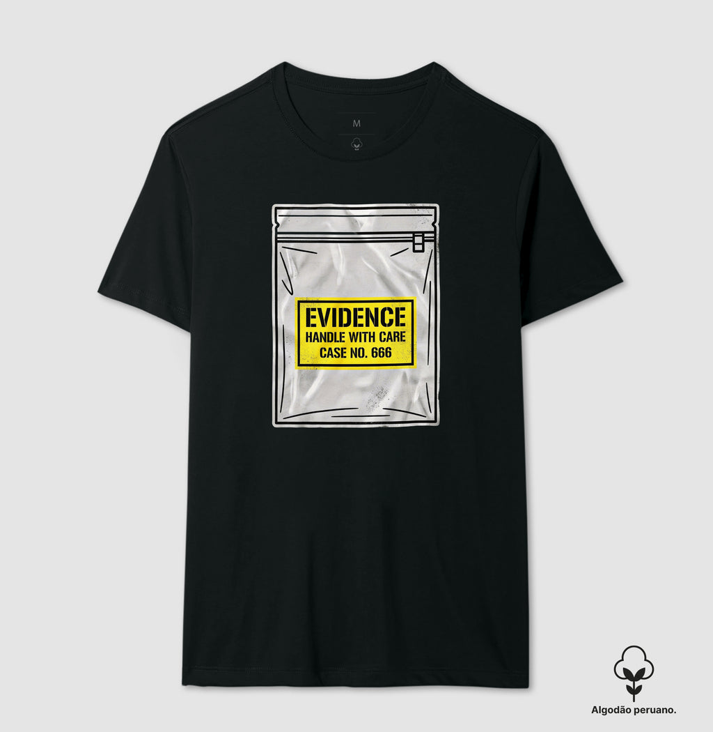 Camiseta Algodão Peruano True Crime "Evidence Bag" | Caso Nº 666