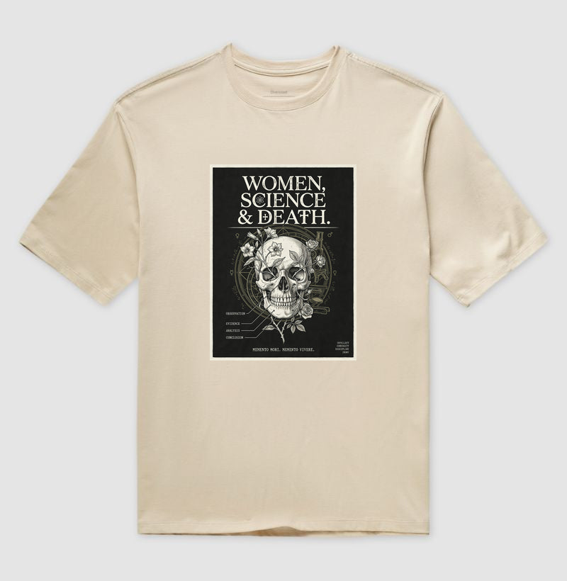 Camiseta Oversized Gótica Científica "Women, Science & Death" | Memento Mori