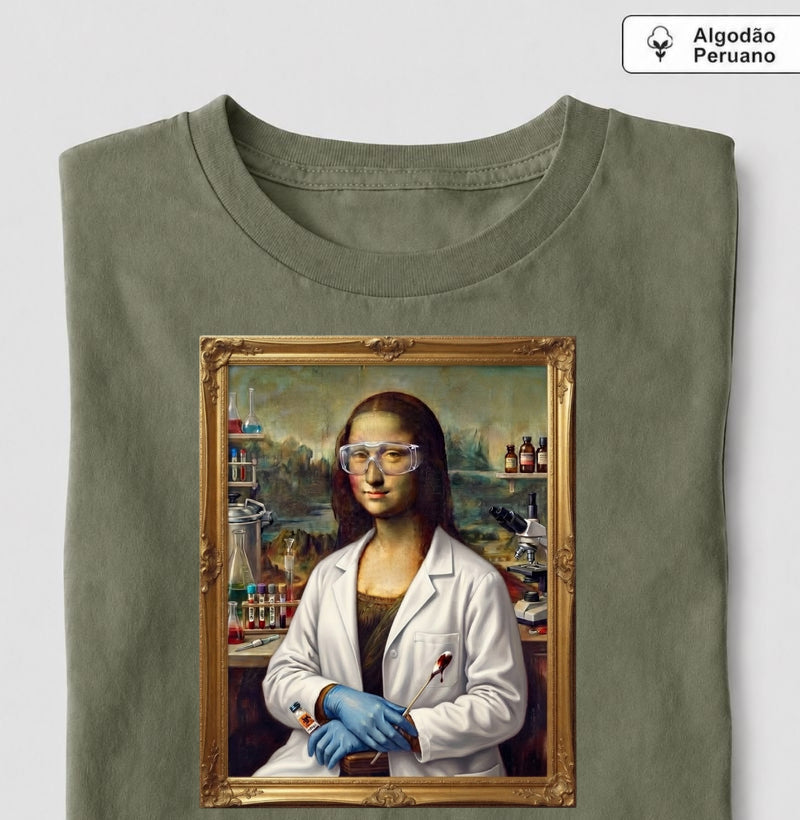 Camiseta Algodão Peruano "Mona Lisa Perita" | A Gioconda no Laboratório Forense